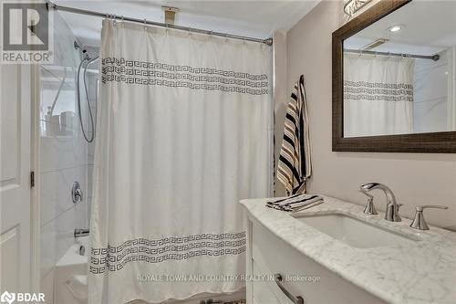 1197 Eldorado Avenue, Oshawa (Eastdale), ON - Indoor Photo Showing Bathroom