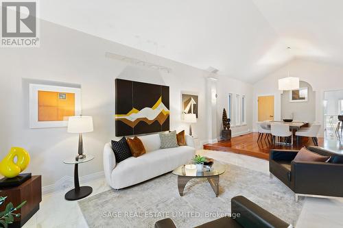 310 Westridge Drive, Vaughan, ON - Indoor Photo Showing Living Room With Fireplace