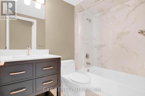 108 - 270 Davis Drive, Newmarket, ON - Indoor Photo Showing Bathroom