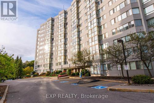 108 - 270 Davis Drive, Newmarket, ON - Outdoor With Facade