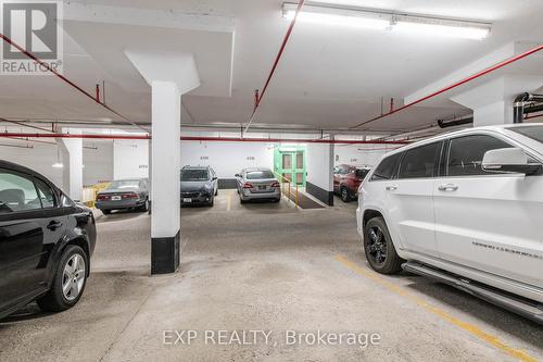 108 - 270 Davis Drive, Newmarket, ON - Indoor Photo Showing Garage