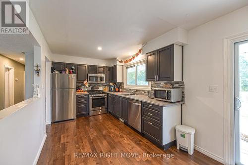 8732 Hwy 12, Oro-Medonte, ON - Indoor Photo Showing Kitchen