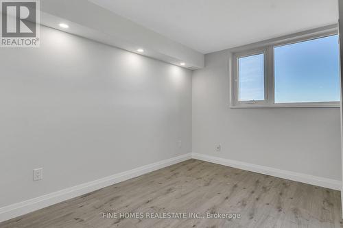 1612 - 260 Scarlett Road, Toronto, ON - Indoor Photo Showing Other Room