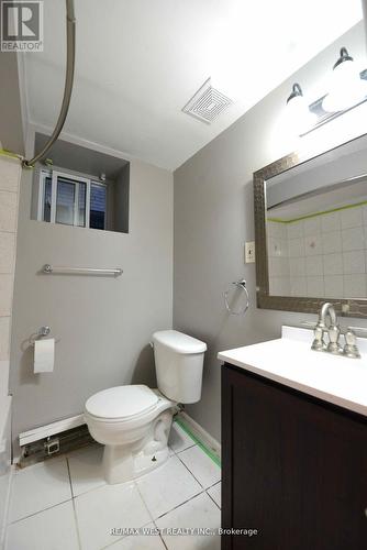 76 Rosemount Avenue, Toronto, ON - Indoor Photo Showing Bathroom