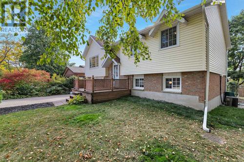 129 Mallard Crescent, Waterloo, ON - Outdoor