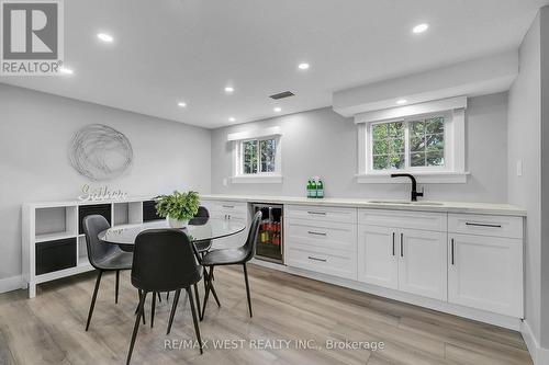 129 Mallard Crescent, Waterloo, ON - Indoor Photo Showing Dining Room