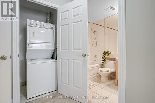 2305 - 78 Harrison Garden Boulevard, Toronto, ON - Indoor Photo Showing Laundry Room