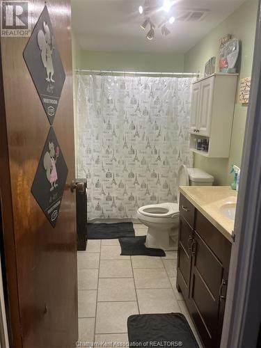 104 Flemingo Street, Blenheim, ON - Indoor Photo Showing Bathroom