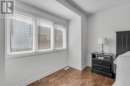 2473 Elder Lane, Oakville, ON - Indoor Photo Showing Bedroom