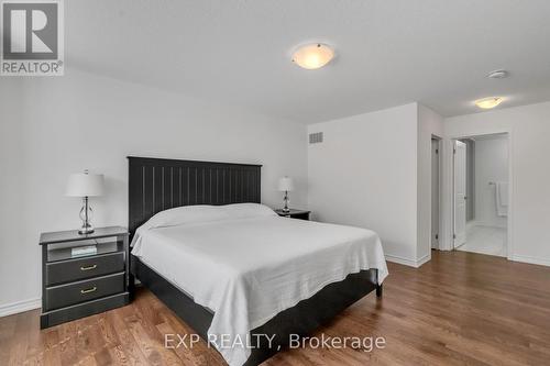 2473 Elder Lane, Oakville, ON - Indoor Photo Showing Bedroom