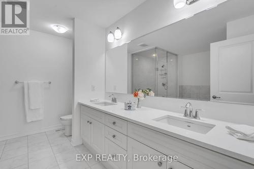 2473 Elder Lane, Oakville, ON - Indoor Photo Showing Bathroom