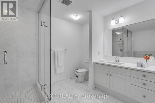 2473 Elder Lane, Oakville, ON - Indoor Photo Showing Bathroom