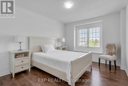 2473 Elder Lane, Oakville, ON - Indoor Photo Showing Bedroom