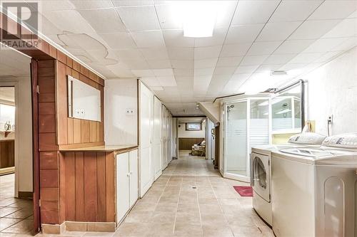 399 Brenda, Sudbury, ON - Indoor Photo Showing Laundry Room