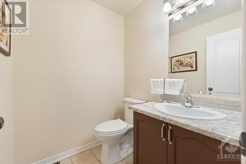 6057 Pineglade Crescent, Ottawa, ON - Indoor Photo Showing Bathroom