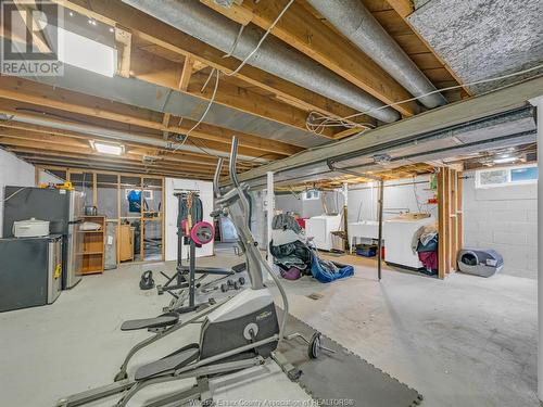 3560 Academy Drive, Windsor, ON - Indoor Photo Showing Basement