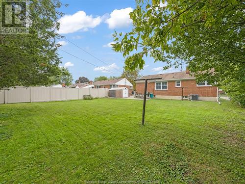 3560 Academy Drive, Windsor, ON - Outdoor With Backyard