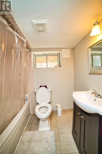 Lower - 90 Barons Avenue N, Hamilton, ON - Indoor Photo Showing Bathroom