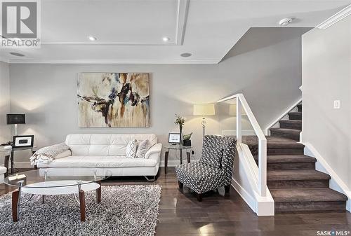 432 7Th Street E, Saskatoon, SK - Indoor Photo Showing Living Room