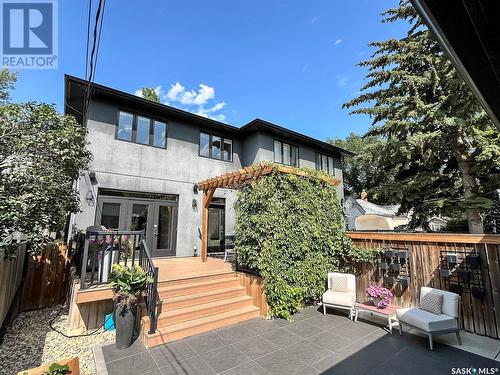 432 7Th Street E, Saskatoon, SK - Outdoor With Deck Patio Veranda With Exterior