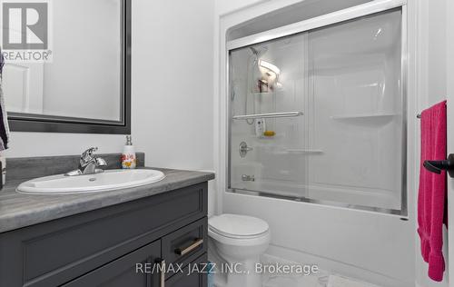 86 Covington Crescent, Belleville, ON - Indoor Photo Showing Bathroom