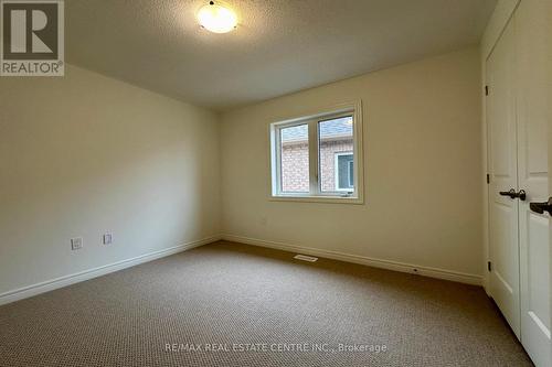 83 Picardy Drive, Hamilton, ON - Indoor Photo Showing Other Room