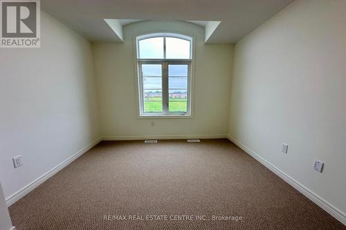 83 Picardy Drive, Hamilton, ON - Indoor Photo Showing Other Room