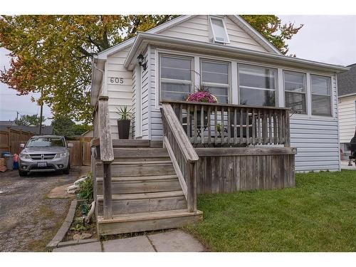 605 Temple Street, Sarnia, ON 