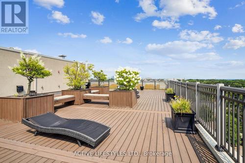 202 - 3563 Lake Shore Boulevard W, Toronto, ON - Outdoor With Deck Patio Veranda