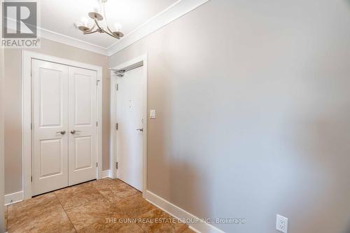 405 - 340 Sugarcreek Trail, London, ON - Indoor Photo Showing Other Room