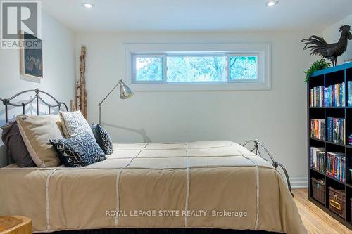 291 Appleby Road, Hamilton, ON - Indoor Photo Showing Laundry Room