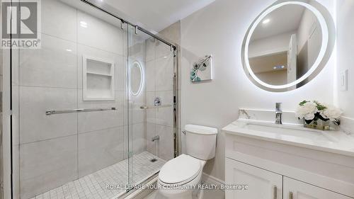 32 Muster Court, Markham, ON - Indoor Photo Showing Bathroom