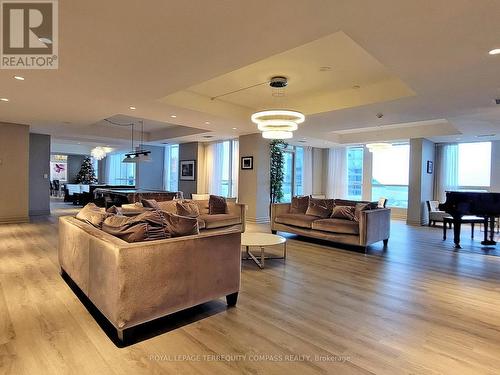 1107 - 628 Fleet Street, Toronto, ON - Indoor