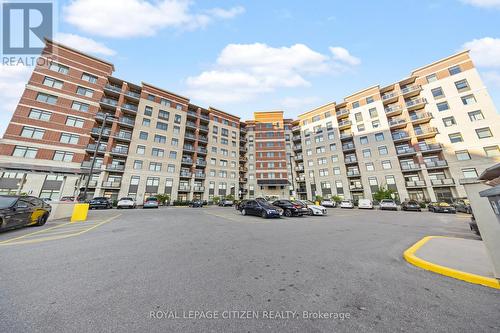 706 - 39 New Delhi Drive, Markham, ON - Outdoor With Balcony With Facade