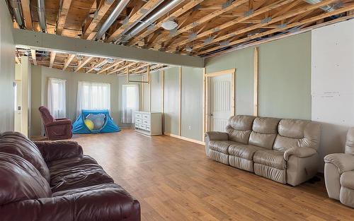 64134 Pr 352 Highway, Rm Of North Norfolk, MB - Indoor Photo Showing Basement