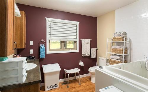 64134 Pr 352 Highway, Rm Of North Norfolk, MB - Indoor Photo Showing Bathroom