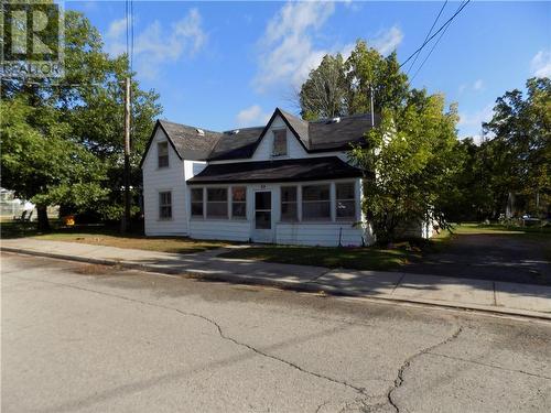 59 Drummond Street E, Perth, ON - Outdoor With Facade