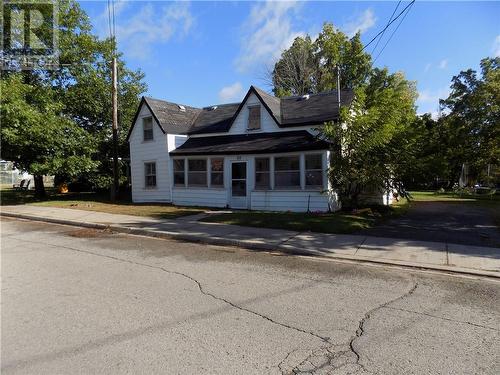 59 Drummond Street E, Perth, ON - Outdoor With Facade