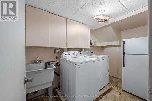 87 Clifton Road, Toronto, ON - Indoor Photo Showing Laundry Room