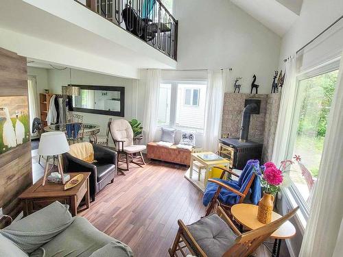 IntÃ©rieur - Chemin 9-923 5E Rang O., L'Ascension-De-Notre-Seigneur, QC - Indoor Photo Showing Living Room