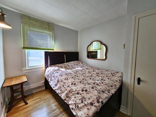 Chambre Ã Â coucher - 445 Rue Thomas, Lachute, QC - Indoor Photo Showing Bedroom