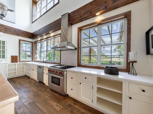 Kitchen - 660 Grand Boulevard O., Saint-Bruno-De-Montarville, QC - Indoor Photo Showing Kitchen