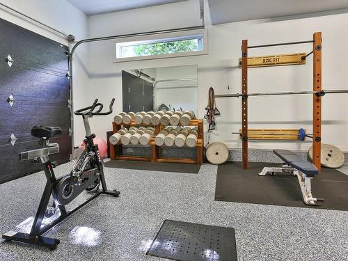 Garage - 316 Rue Jean-Talon, Saint-Jean-Sur-Richelieu, QC - Indoor Photo Showing Gym Room