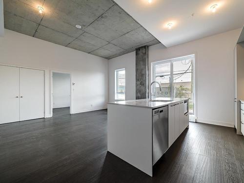 Kitchen - 105-7227 Boul. Newman, Montréal (Lasalle), QC - Indoor Photo Showing Kitchen