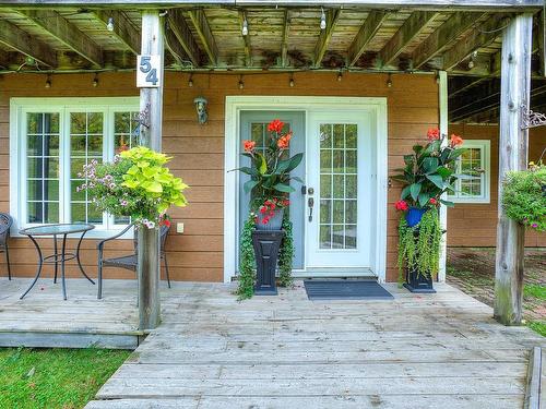 Exterior entrance - 52  - 54 Ch. Des Rochers, Saint-Sauveur, QC - Outdoor