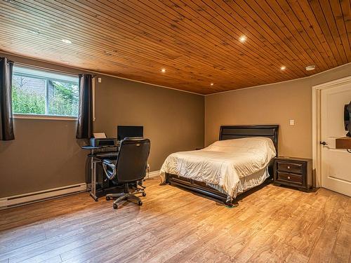 Basement - 1580 Ch. De L'Avalanche, Saint-Adolphe-D'Howard, QC - Indoor Photo Showing Bedroom