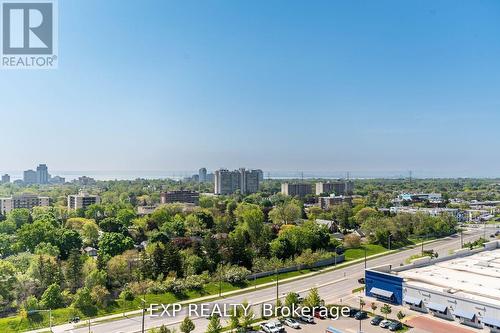 1406 - 2081 Fairview Street, Burlington, ON - Outdoor With View