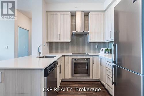 1406 - 2081 Fairview Street, Burlington, ON - Indoor Photo Showing Kitchen With Stainless Steel Kitchen With Upgraded Kitchen