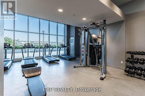 1406 - 2081 Fairview Street, Burlington, ON - Indoor Photo Showing Gym Room