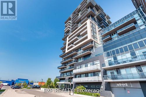 1406 - 2081 Fairview Street, Burlington, ON - Outdoor With Balcony